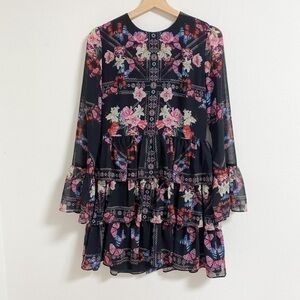 Bebe floral layered long sleeves dress